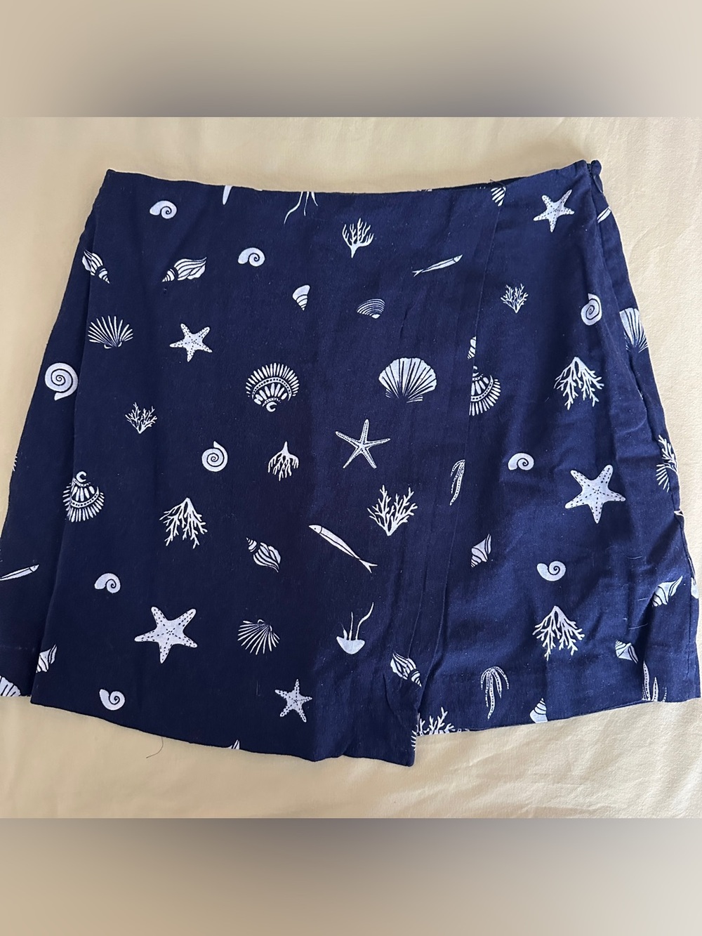 TARGET NAVY BLUE PATTERNED SKORT